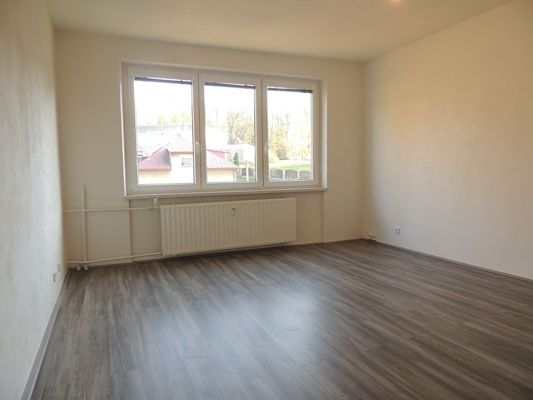 Pronájem bytu 1+1 40 m² - foto 3