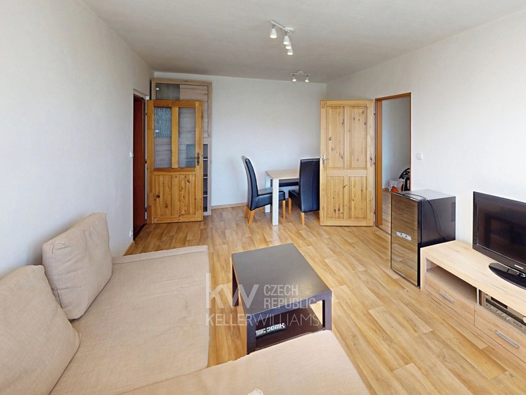 Pronájem bytu 3+1 66 m² - foto 5