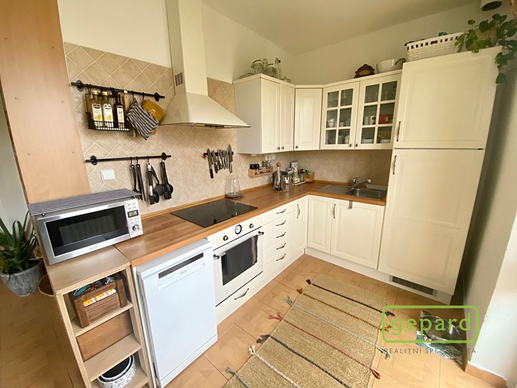 Pronájem bytu 2+kk 54 m² - foto 2