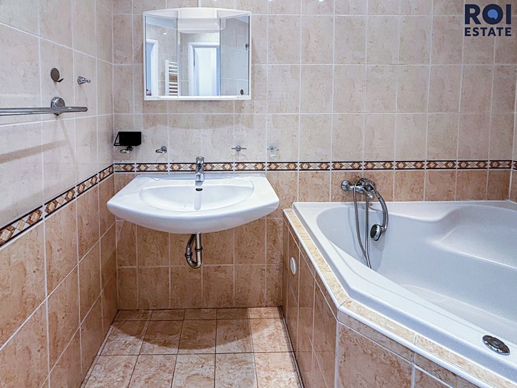 Pronájem bytu 2+kk 52 m² - foto 4