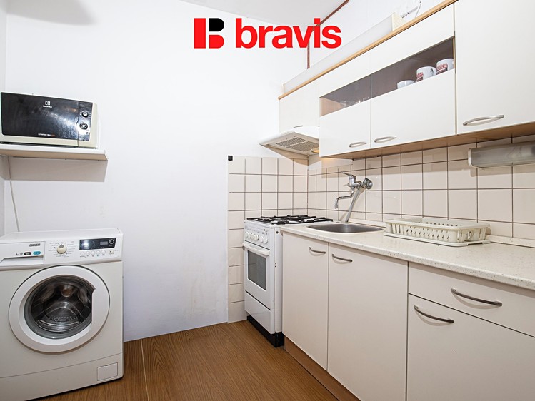 Pronájem bytu 1+1 32 m² - foto 2