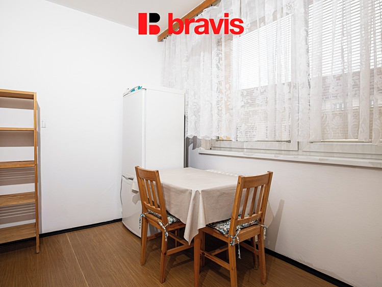 Pronájem bytu 1+1 32 m² - foto 1