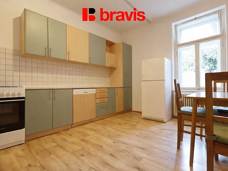 Pronájem bytu 1+1 33 m² - foto 3