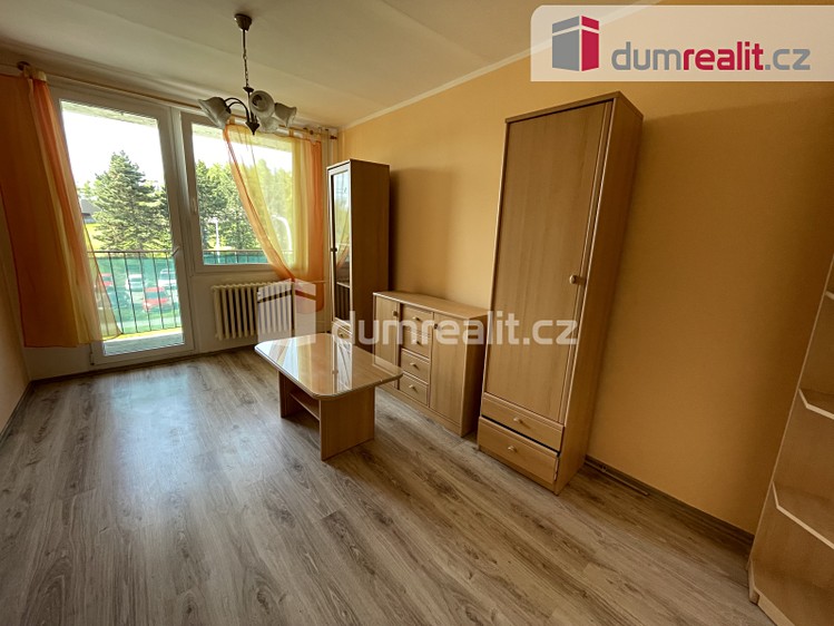 Pronájem bytu 3+1 57 m² - foto 5