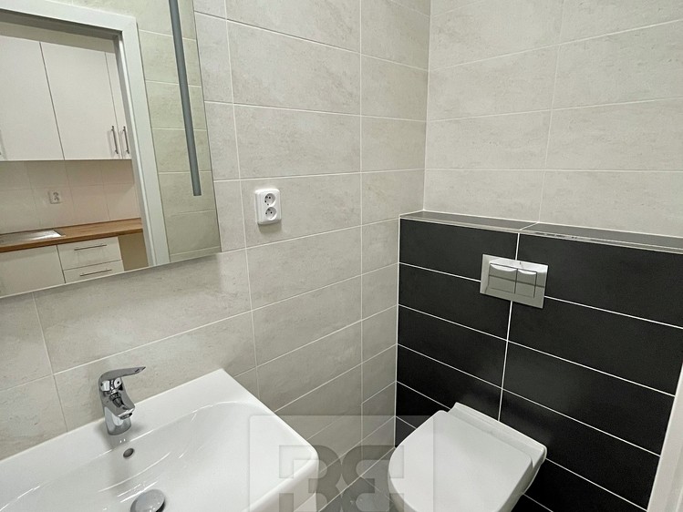 Pronájem bytu 1+1 30 m² - foto 7
