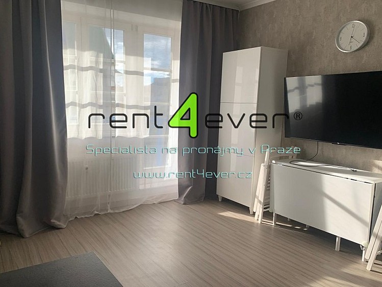Pronájem bytu 2+kk 40 m² - foto 4