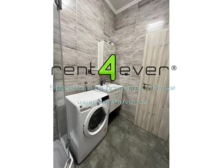 Pronájem bytu 2+kk 40 m² - foto 6