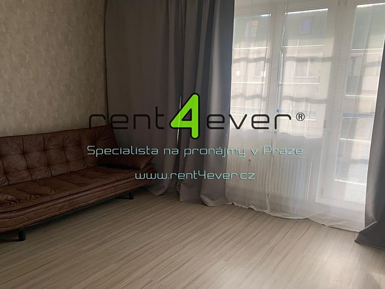 Pronájem bytu 2+kk 40 m² - foto 5