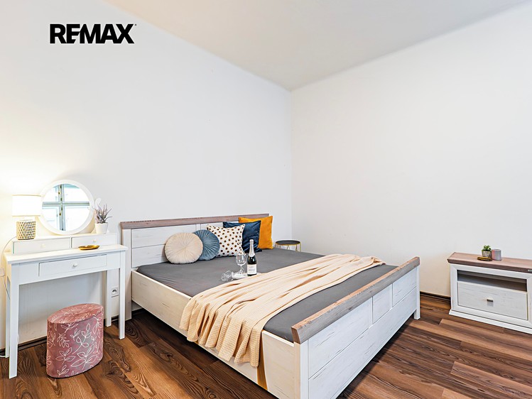 Pronájem bytu 2+kk 48 m² - foto 4