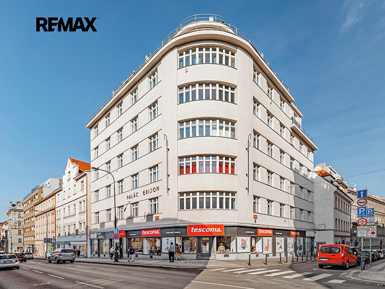 Pronájem bytu 2+kk 48 m² - foto 1
