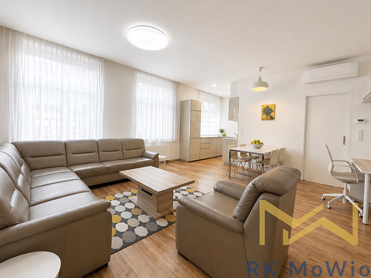 Pronájem bytu 2+kk 73 m² - foto 6