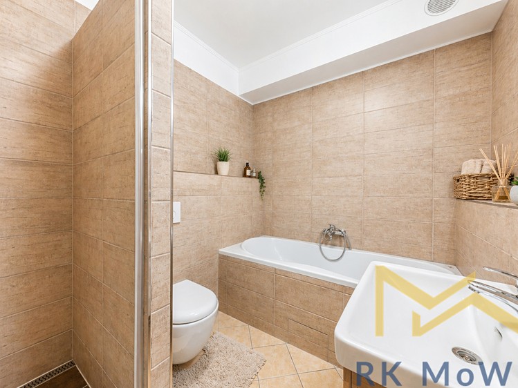 Pronájem bytu 3+kk 94 m² - foto 4