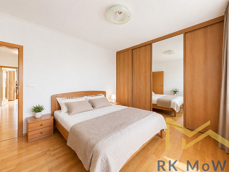Pronájem bytu 3+kk 94 m² - foto 2