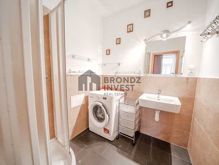 Pronájem bytu 2+kk 50 m² (Jednopodlažní) - foto 7