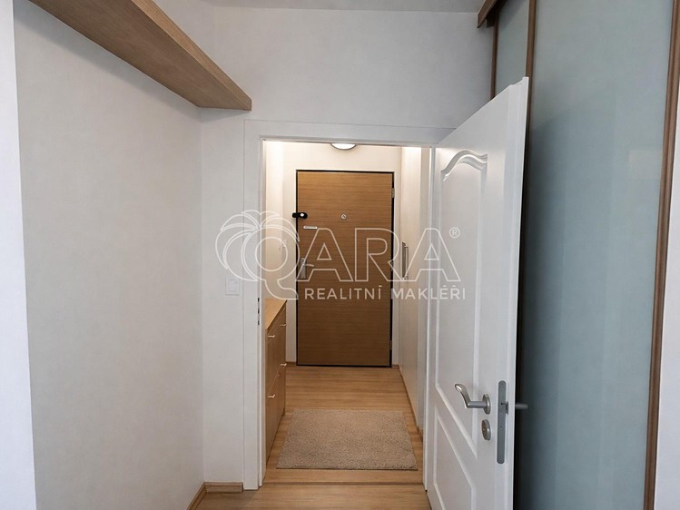 Pronájem bytu 4+1 110 m² (Jednopodlažní) - foto 5
