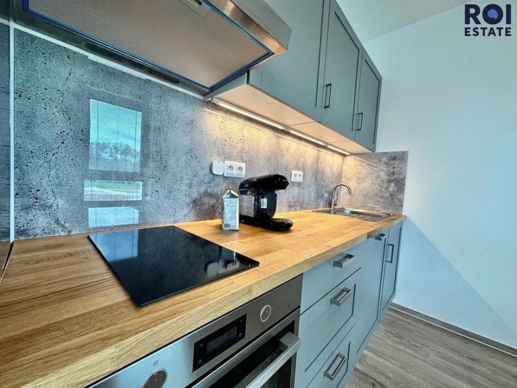 Pronájem bytu 1+kk 33 m² - foto 7