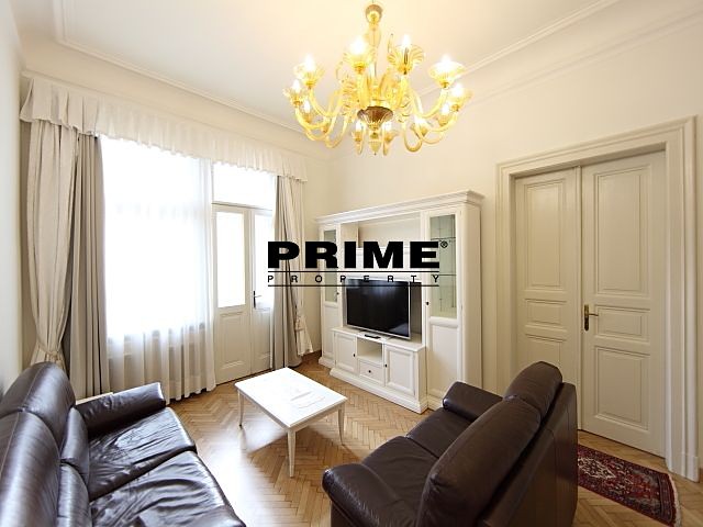 Pronájem bytu 3+1 122 m² - foto 3