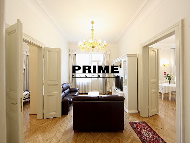Pronájem bytu 3+1 122 m² - foto 1