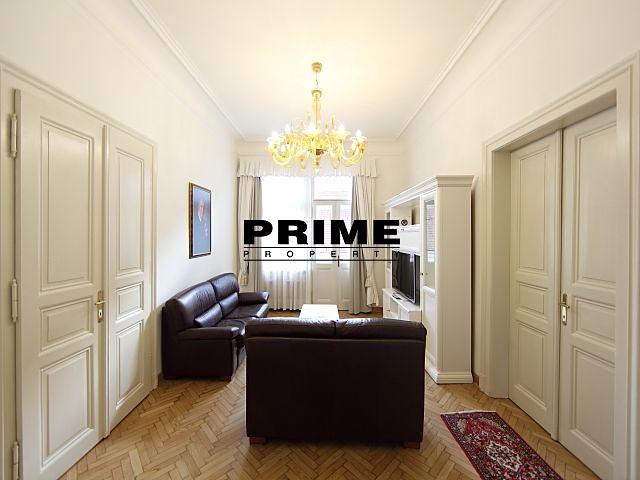 Pronájem bytu 3+1 122 m² - foto 2