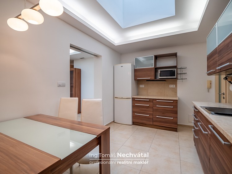 Pronájem bytu 2+1 48 m² (Jednopodlažní) - foto 3