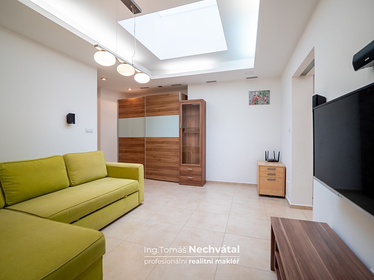 Pronájem bytu 2+1 48 m² (Jednopodlažní) - foto 7