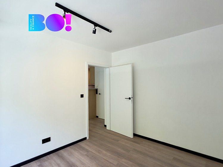 Pronájem bytu 2+kk 36 m² - foto 6