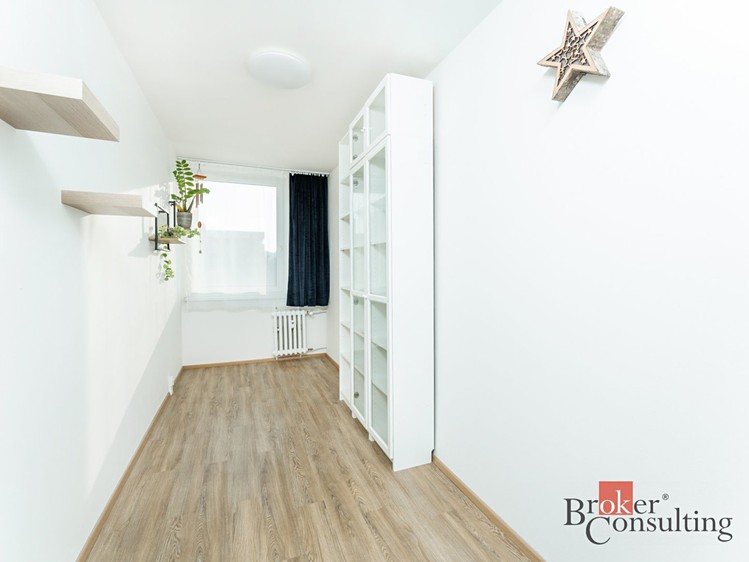 Pronájem bytu 3+kk 72 m² - foto 8