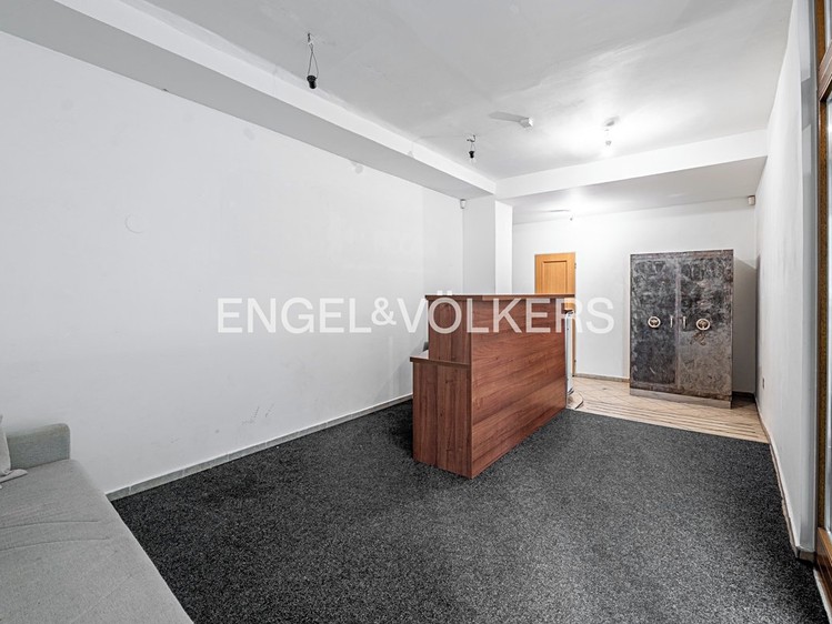 Pronájem bytu 4+1 165 m² - foto 5