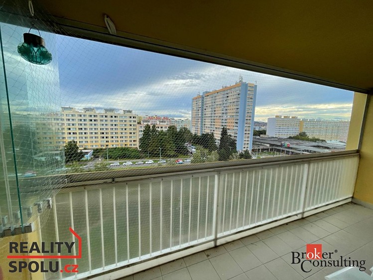 Pronájem bytu 1+1 56 m² - foto 8