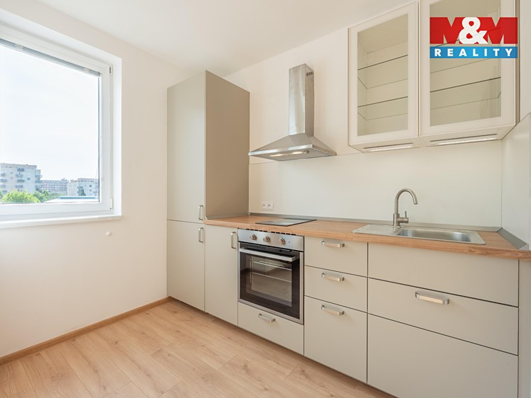Pronájem bytu 2+kk 58 m² - foto 3