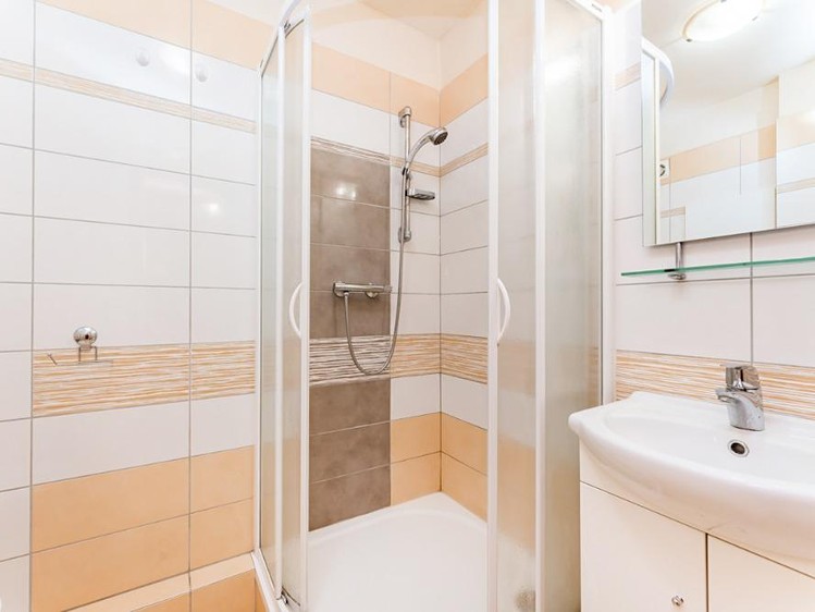 Pronájem bytu 1+1 35 m² - foto 8