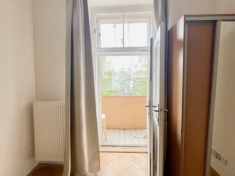 Pronájem bytu 1+kk 25 m² - foto 4