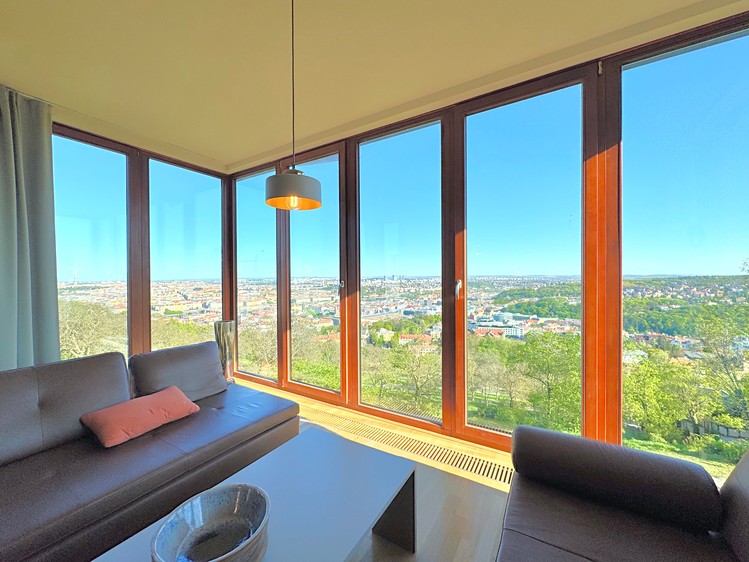 Pronájem bytu 2+kk 62 m² - foto 2