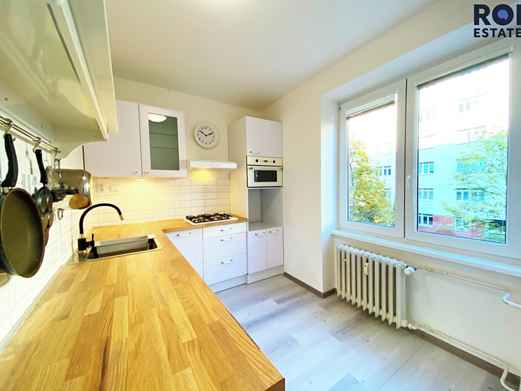 Pronájem bytu 2+1 51 m² - foto 1
