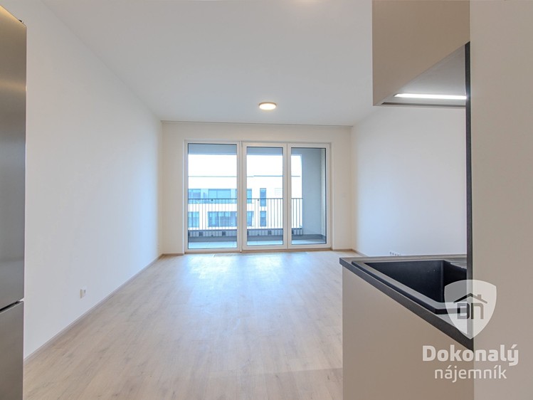 Pronájem bytu 1+kk 33 m² - foto 7