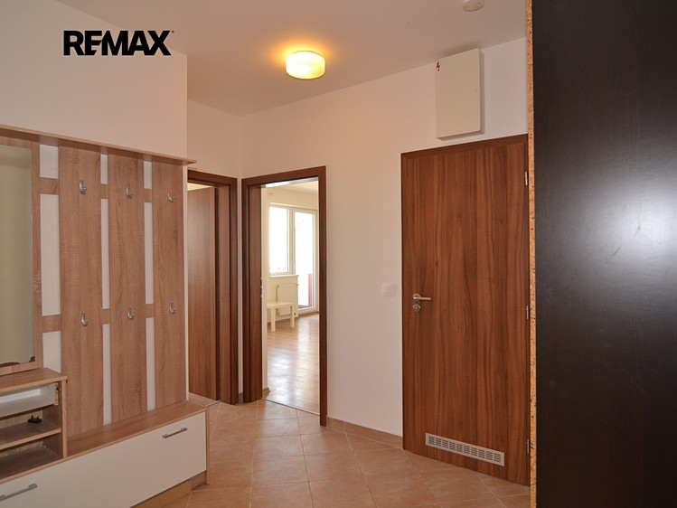 Pronájem bytu 2+kk 48 m² - foto 8