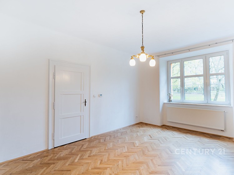 Pronájem bytu 2+1 83 m² - foto 7