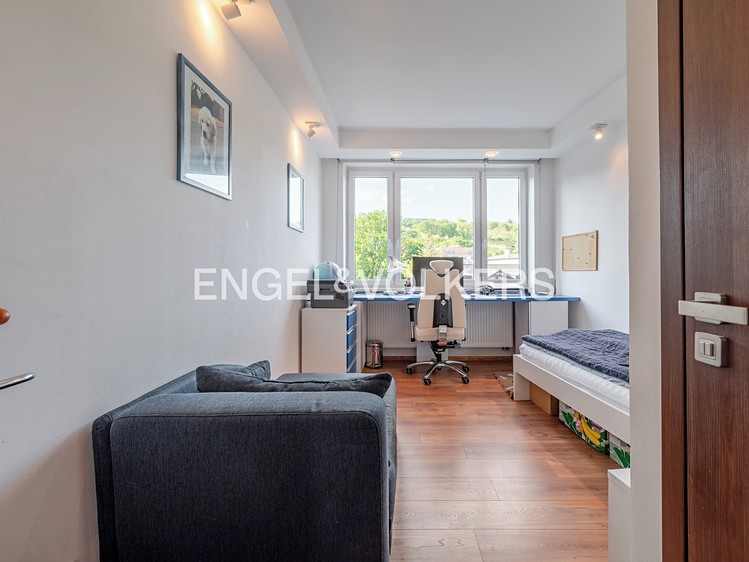 Pronájem bytu 3+kk 70 m² - foto 5