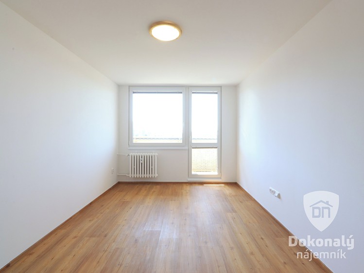 Pronájem bytu 2+kk 42 m² - foto 3