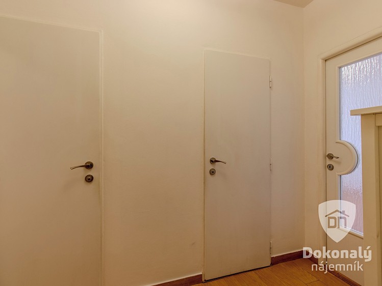 Pronájem bytu 3+1 66 m² - foto 6