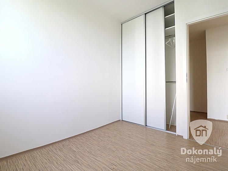 Pronájem bytu 3+kk 56 m² - foto 7