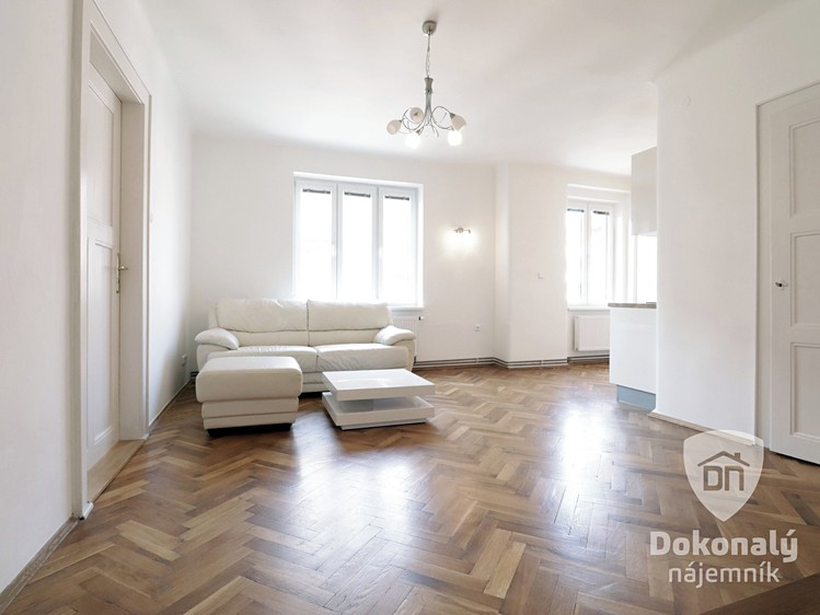 Pronájem bytu 2+kk 61 m² - foto 6