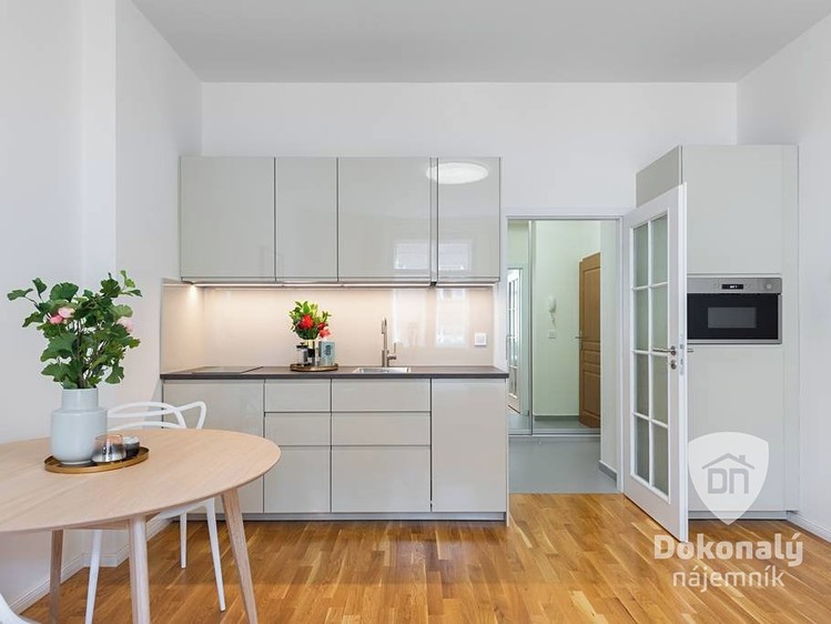 Pronájem bytu 1+kk 32 m² - foto 5