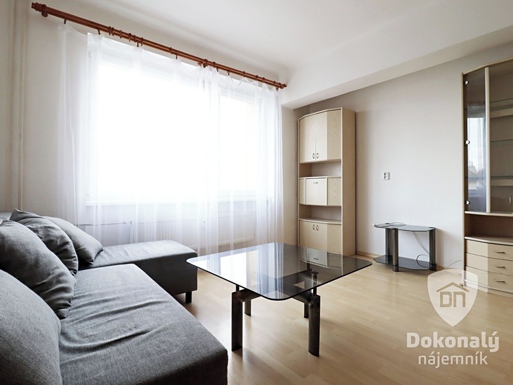 Pronájem bytu 2+kk 49 m² - foto 3