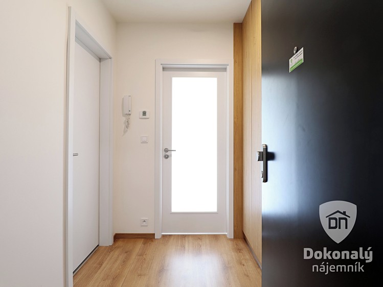 Pronájem bytu 1+kk 32 m² - foto 6