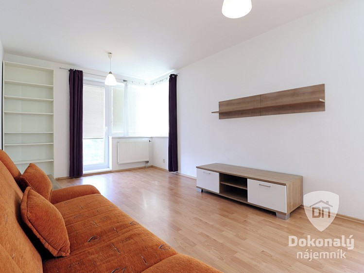 Pronájem bytu 3+kk 76 m² - foto 4