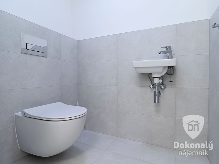 Pronájem bytu 3+kk 87 m² - foto 8