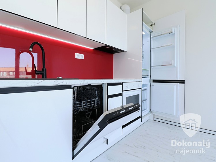 Pronájem bytu 1+kk 31 m² - foto 6