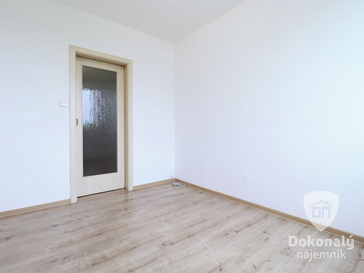 Pronájem bytu 2+kk 39 m² - foto 2