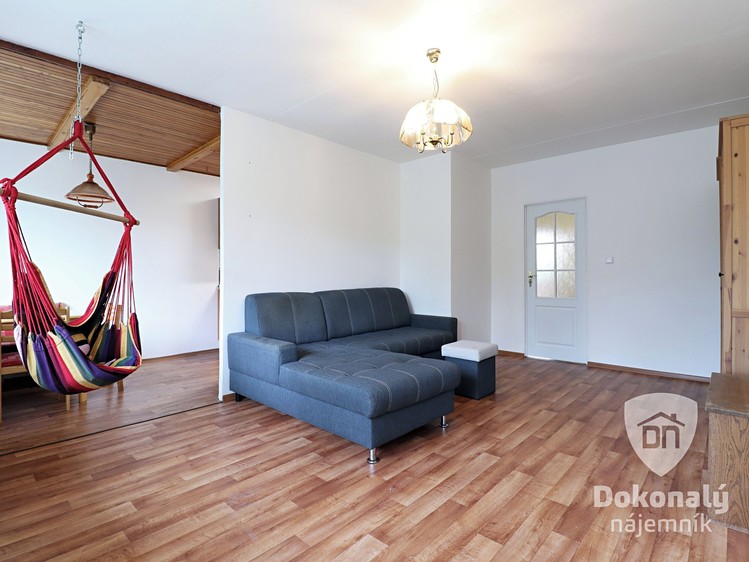 Pronájem bytu 3+kk 73 m² - foto 3